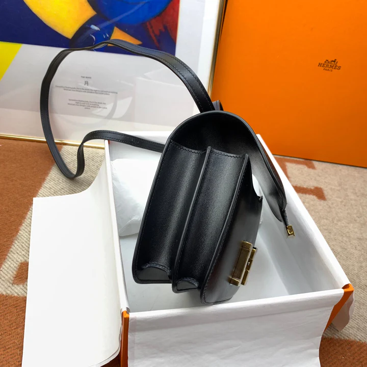 HERMES Constance Bag 19cm  black