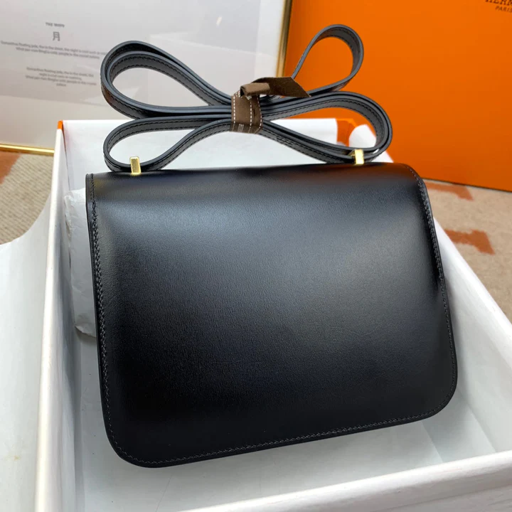 HERMES Constance Bag 19cm  black